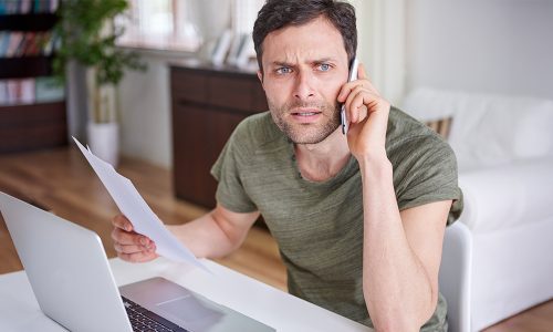 Bosszús adós, mert fizetési meghagyást kapott